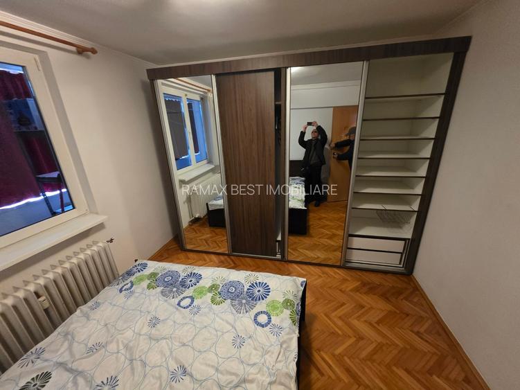 Piata Sudului, 10 minute metrou, Secuilor intersectie cu str. Mirea Luiza - 7