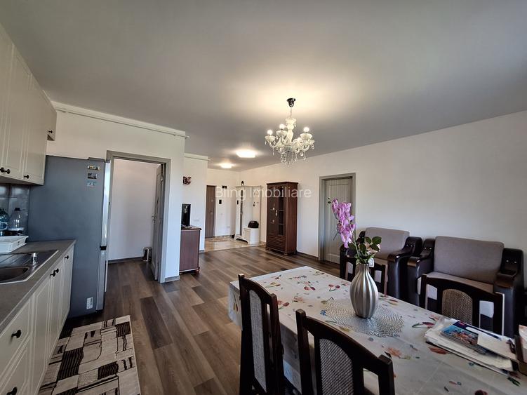 Apartament cu 2 camere, 54,5 mp, balcon, zona Oncos - 3