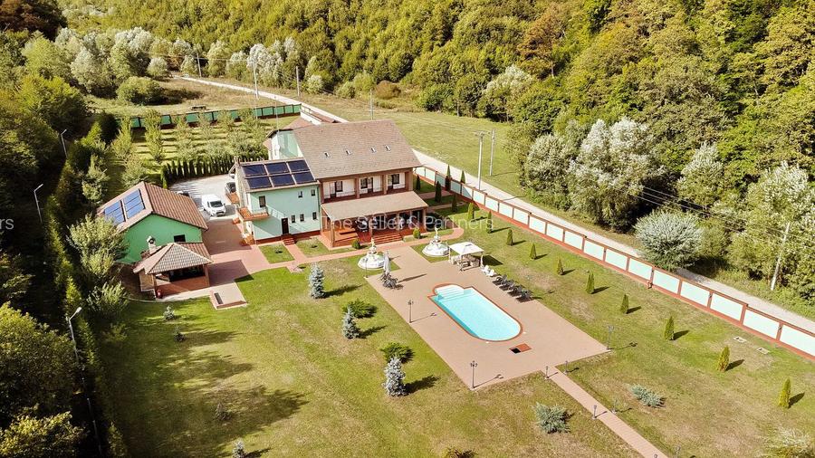 PROPRIETATE DEOSEBITA - LIZIERA PADURII - 31