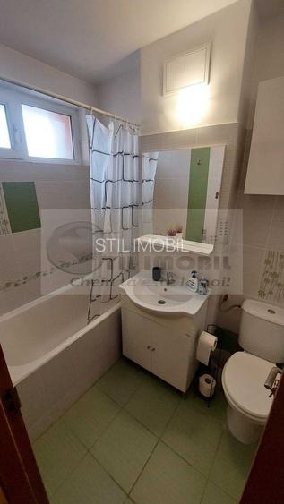 Apartament de vanzare cu 2 camere mobilat 52 mp Podul Ros 110.000 euro - 6