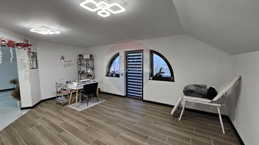 Casă / Vilă de lux, Moara Nica, Suceava - 47