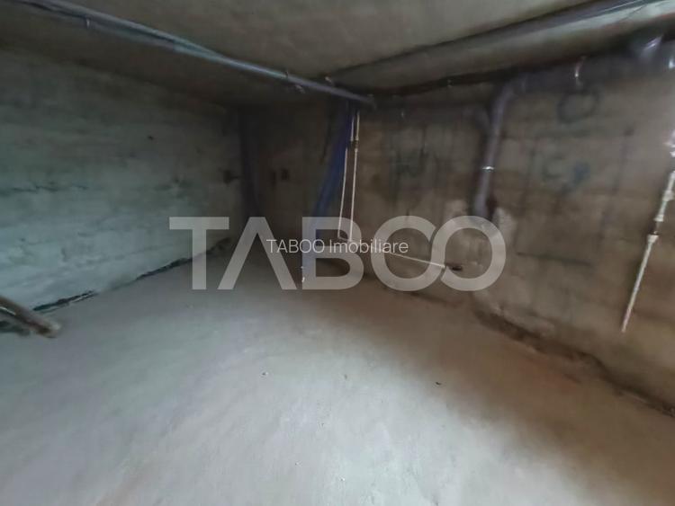 Casa 5 camere 250 mp cu incalzire in pardosea zona Tineretului Sibiu - 18