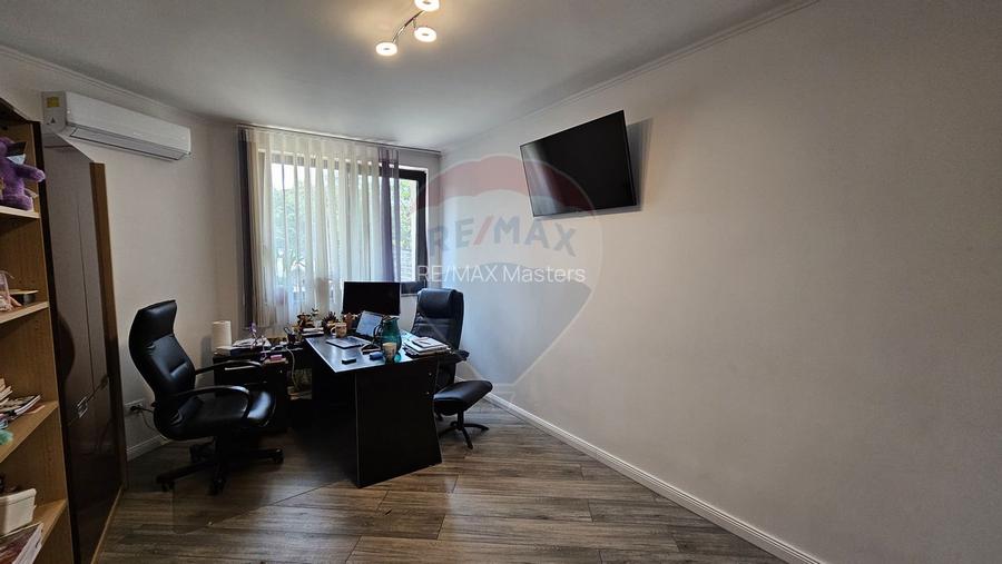 Casă / Vilă cu 7 camere si teren 1000 mp în zona Centrala-Suceava - 51