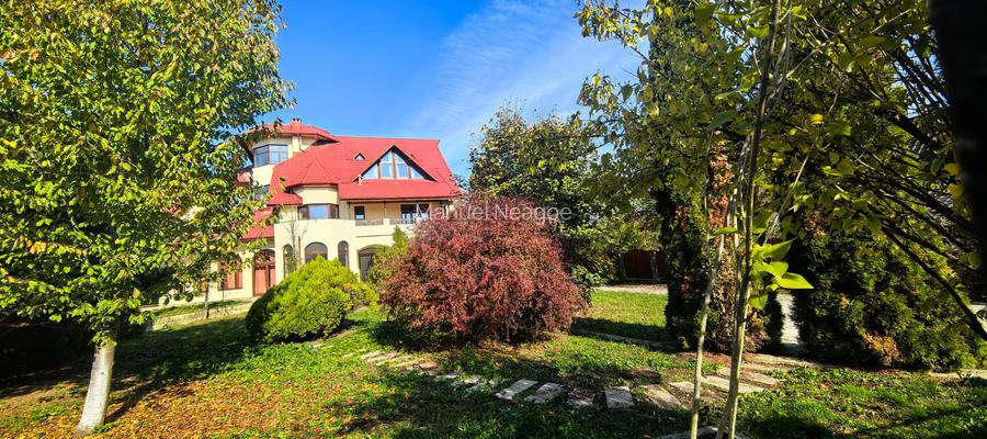 Proprietate Breaza Vila 1000mp , casa administrator , teren generos 3600mp - 4