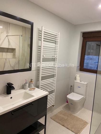 Casa de Lux cu 5 camere pe colina 1000 mp – CETATE SKIT Panorama spectaculoasă - 13