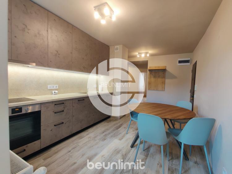 Apartament 3 camere decomandat, etaj 1, zona centrală - 14