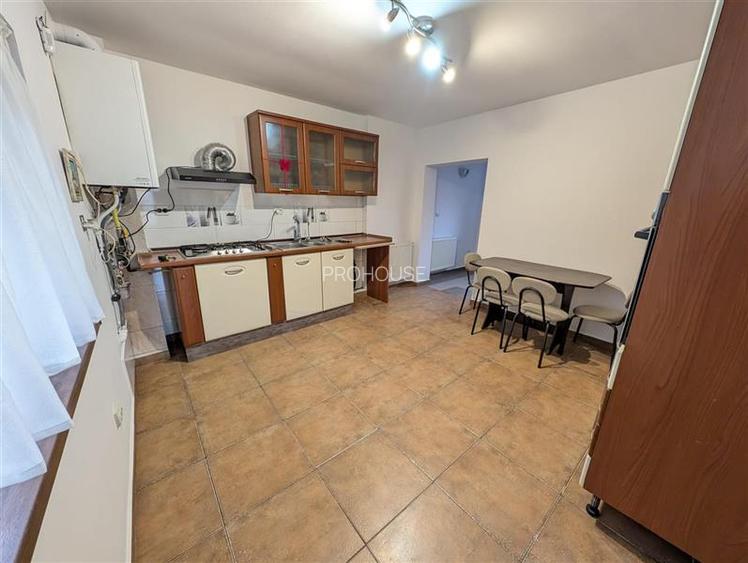 Chirie vila in oras - curte - mobilata si utilata - 5