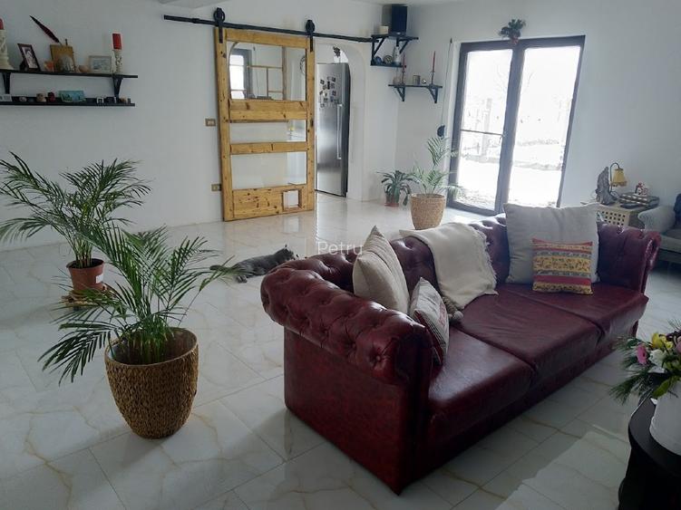  Casă solidă cu potențial uriaș – Zona Laminorului - 14