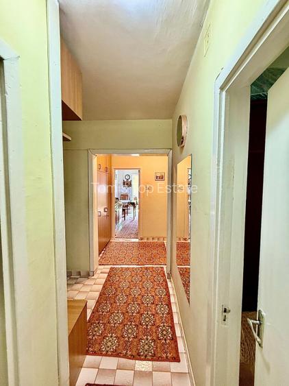 Apartament 3 camere Delfinariu , etaj 2/4 - 6