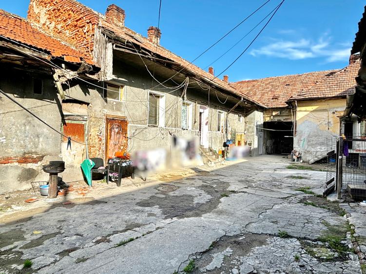 Teren intravilan de vanzare, C.U. (2-1S) + P + 4 + M - 8