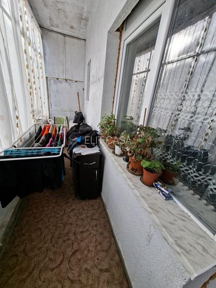 Apartament cu 2 camere, zona Tatarasi - 10