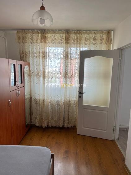 Apartament 3 camere, zona Podu Ros. - 5