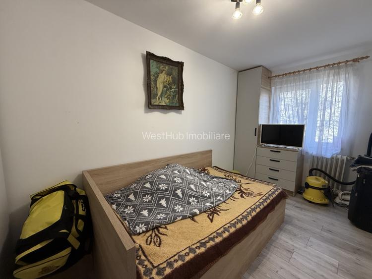 Apartament compact, 2 camere, etaj 2 - Piata Doina - 3
