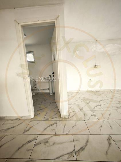 Casă cu teren generos în Dârmănești, Argeș-ideală pentru locuința sau afacere - 8