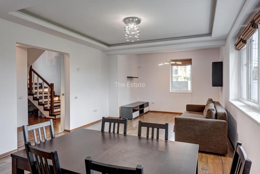 Vilă Spațioasă de Închiriat în Crevedia – Ideală pentru Familie (P+1+M) - 4