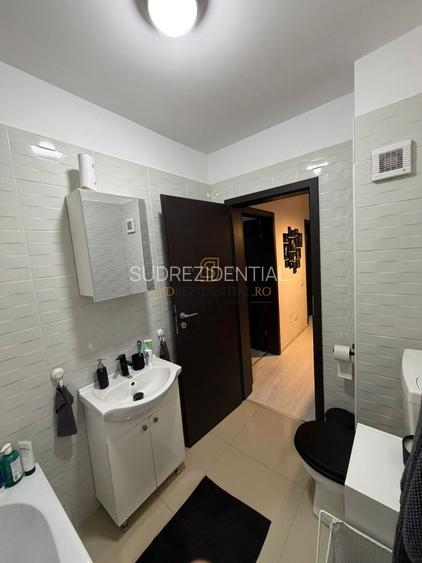 Apartament 2 camere, decomandat, mobilat, parcare inclusa, Sector 4 - 23