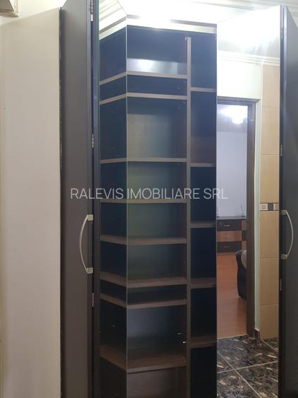 Apartament 2 camere Piata Resita, etaj 1, curat, 360 euro - 10