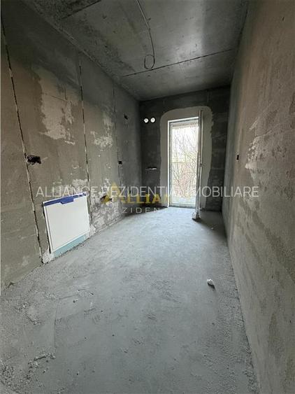 OCAZIE UNICA -> Garsoniera spatioasa ~ Zona Berceni - Aparatorii Patriei - 4