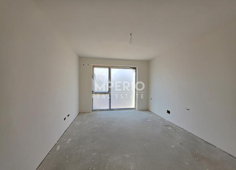 Casa individuala cu 5 camere finisata in Someseni cu doua parcari.