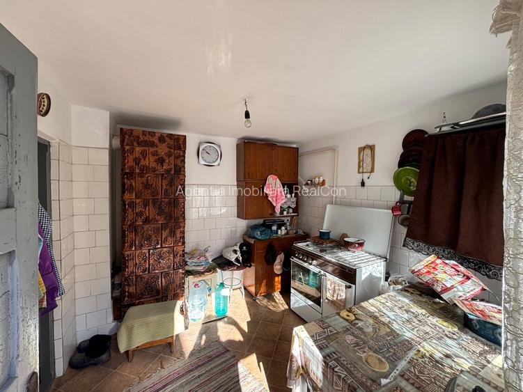 Casă +Teren Rm. Vâlcea str. N. Bălcescu - 15