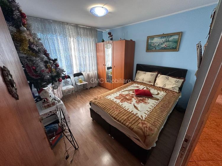 De vanzare apartament 3 camere 2 bai zona Crangasi - 5