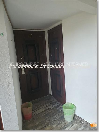 Pensiune 14 camere de vanzare zona Eforie Nord - 18