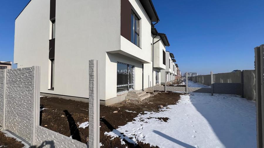 Complex rezidențial de vile individuale și duplexuri | Circuit închis | 220 mp - 4