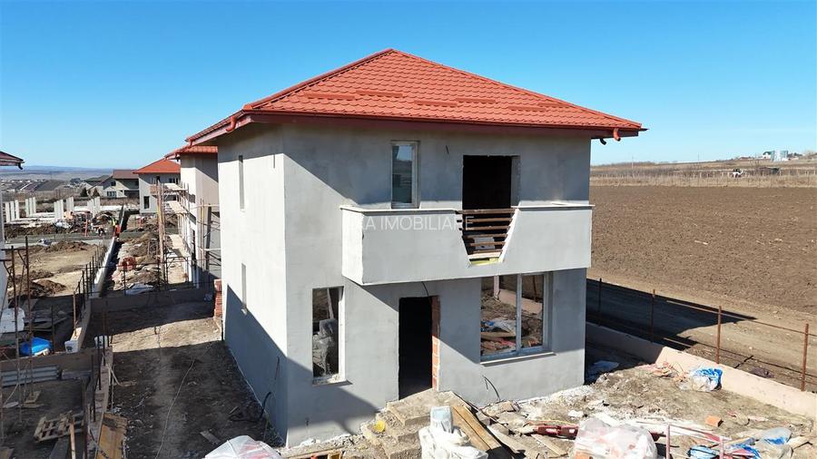 Casa Valea Lupului Rediu,4 camere,Teren 600 mp,Placa,0% comision - 2