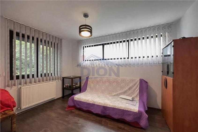 Intre eleganta urbana si liniste deplina, vila moderna cu garaj si acces privat - 4