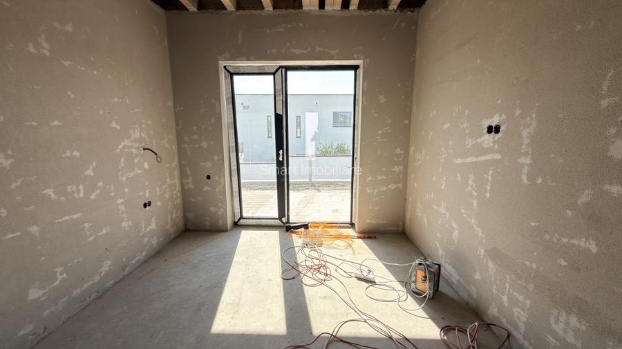 Casa la cheie pe un singur nivel 4 camere + 300mp teren Bavaria Stadt - 11