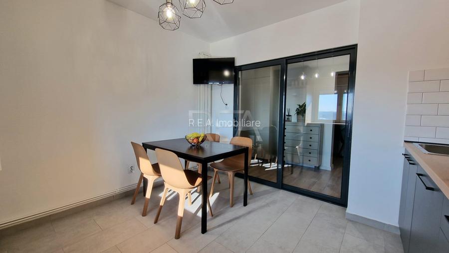 3 camere, 6/8, 76mp-Premium-13 Septembrie - 9