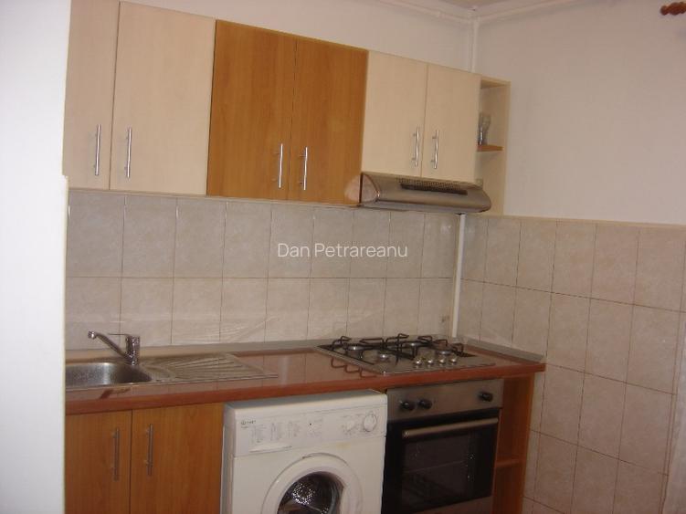 PROPRIETAR inchiriez garsoniera - 5