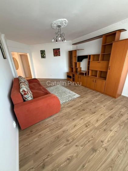 Inchiriez apartament complet renovat - 5