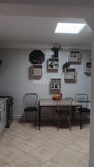 Barnova intersectia cu Pietrarie VILA D+P+M SU=212mp TEREN 1670mp amenajat super - 16