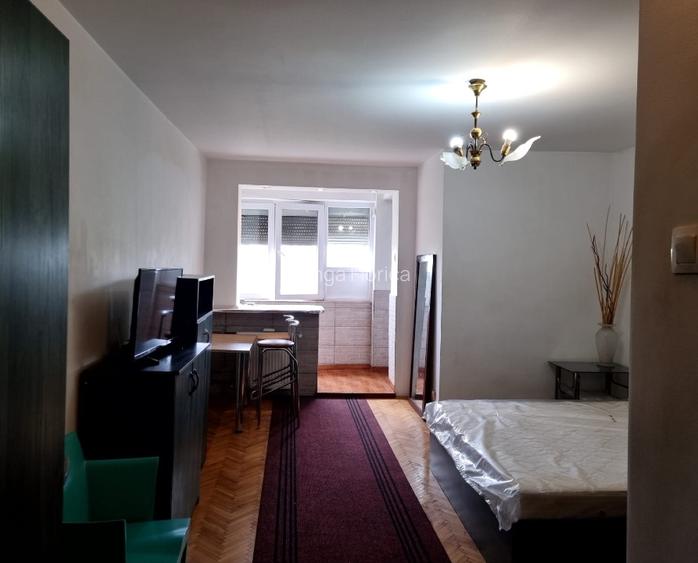 Garsoniera  de inchiriat sector 3 - 2