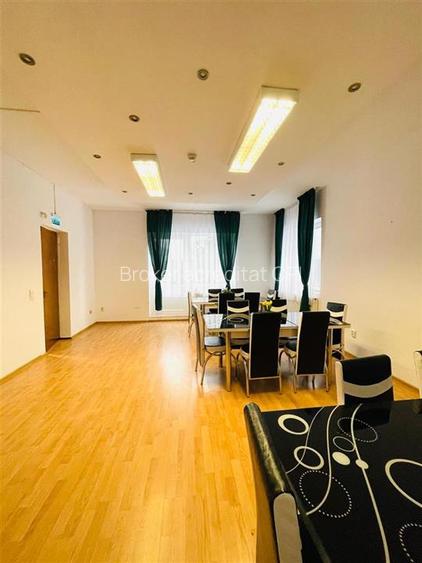 INCHIRIERE ANSAMBLU CASE VILE INDIVIDUALE IN ZONA  PRELUNGIREA GHENCEA SECTOR 5 - 3