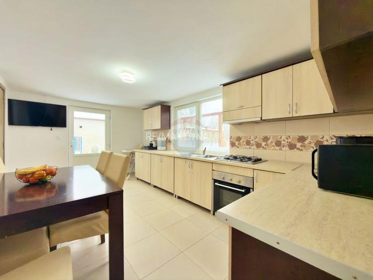 Casă cu 3 camere de vânzare în Pecica - 14