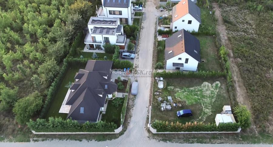 Vila 1 - Complex inchis - 27