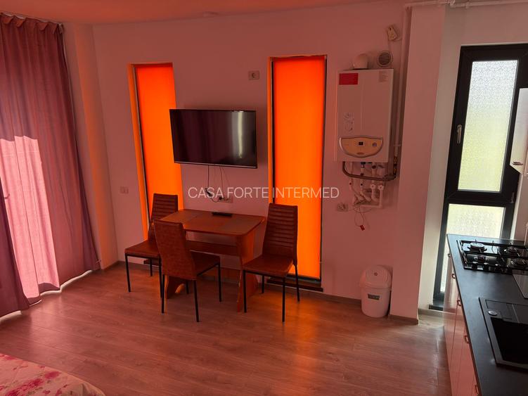 Apartament 2 camere Mamaia - zona Rex, hotel Scandinavia 86000 euro - 2