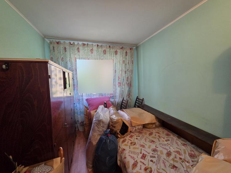 APARTAMENT 3 CAMERE-ETAJ INTERMEDIAR-ZIMBRU