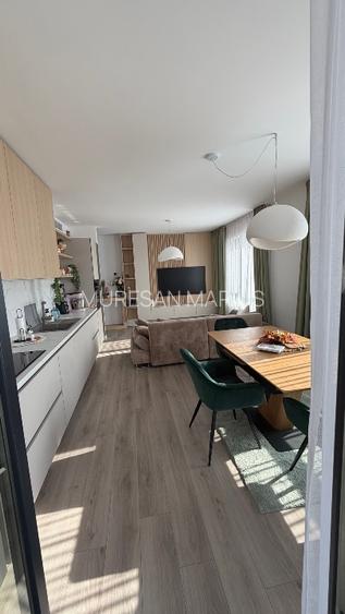 Propritar vând apartament cu 2 camere utilat mobilat complet plus parcare demiso - 10