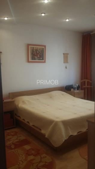 Izbiceni-Damaroaia-Casa Presei,P+E+M,zona verde,aerisita,casa luminoasa,6 camere - 5