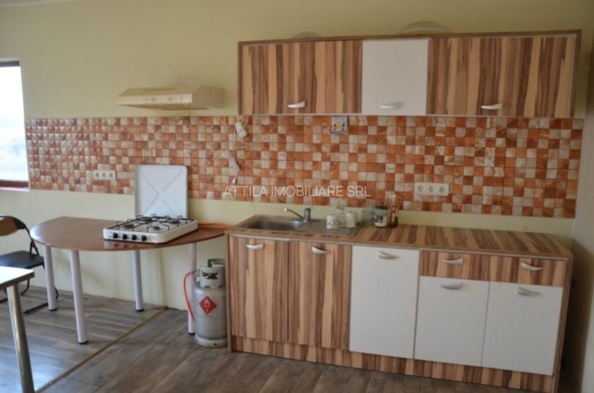 Inchiriez casa pentru muncitori in Dumbravita 100 euro/persoana - 11