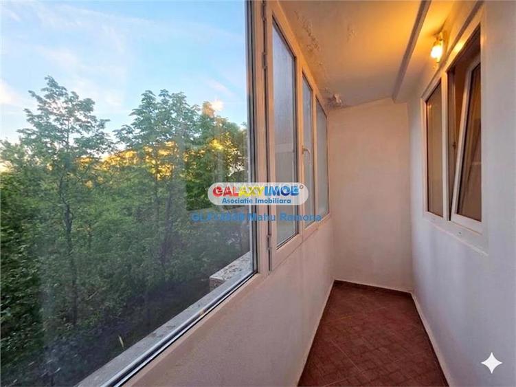 Apartament 3 camere decomandat, 5 min metrou Brancusi - 10