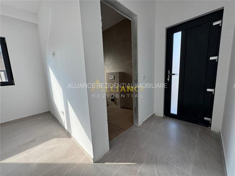 [Teren 344 mp] Vila individuala 5 camere  - 3 bai - 17