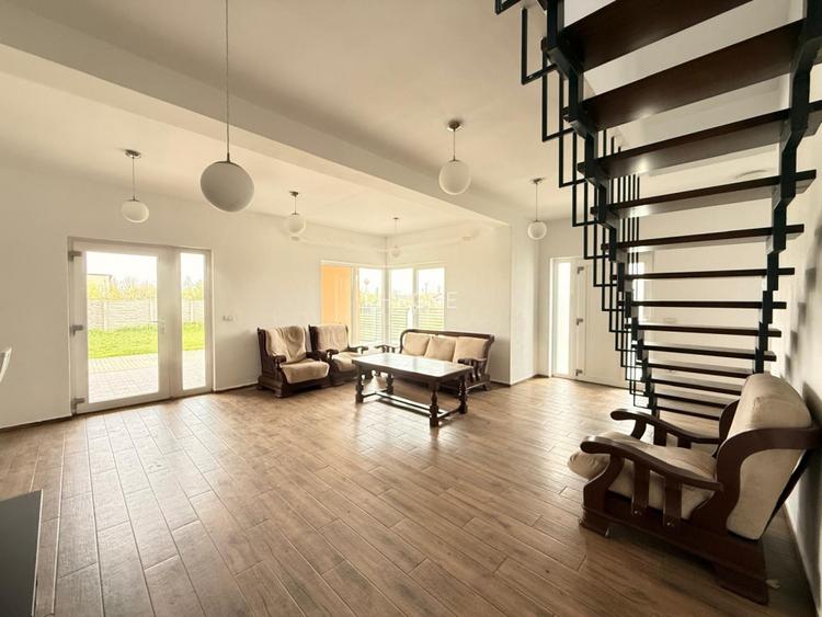 Casă individuală de vânzare în Săcălaz, suprafata totala 221 mp - 4