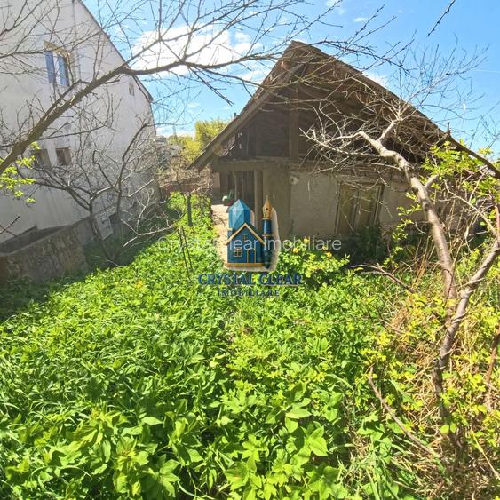 Casă 2 camere + teren 1700 mp - zona Platoul Cornești, str. Trebely - 20
