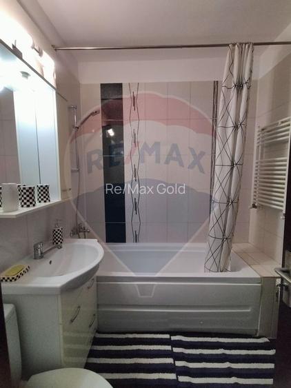 Garsonieră spațioasă 34 mp – Bd. 1 Decembrie, Bloc 2014,  metrou 8 min - 5