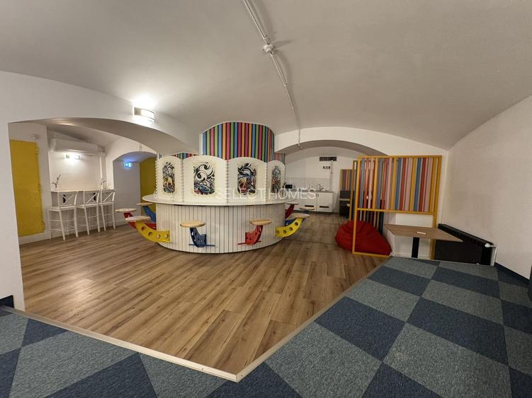 Cladire de birouri consolidata si renovata de inchiriat in *Centrul Vechi* - 45