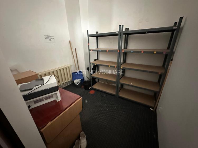 Spatiu parcare privata birouri/clinica/ Pacurari  - 9